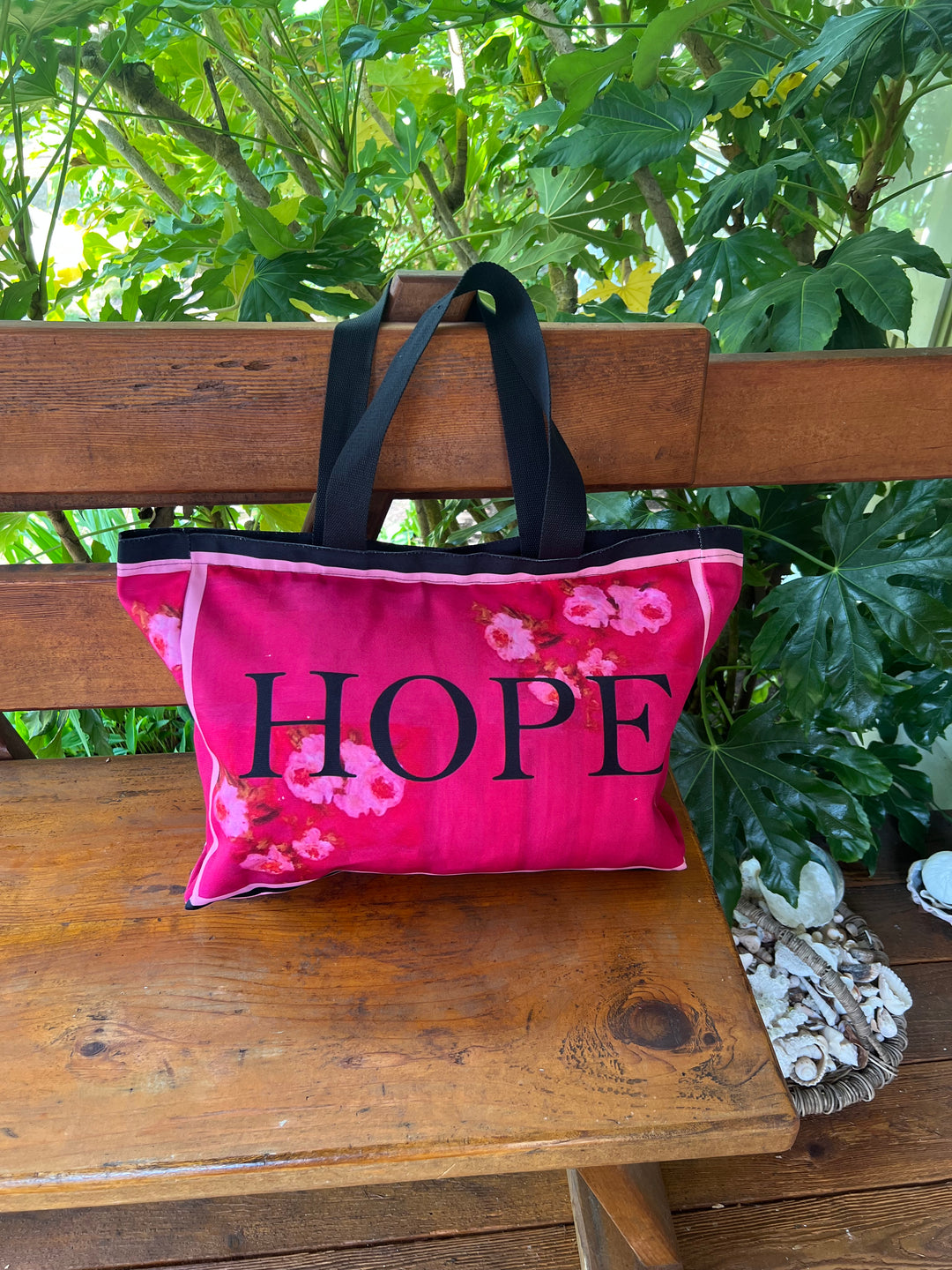 D-451T TOTE TRAVEL BAG HOPE