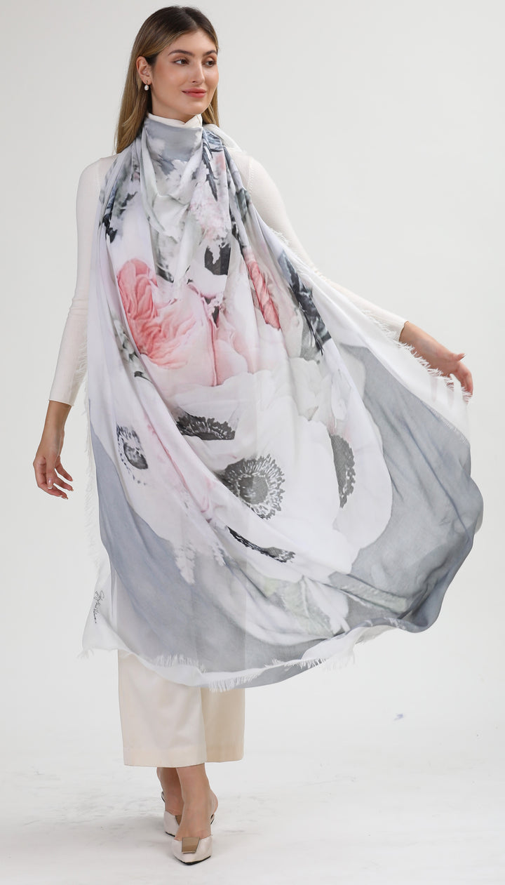 D-484  DELIGHT YOURSELF IN WHITE