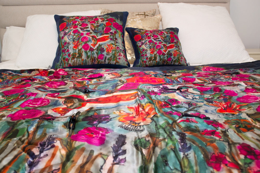 D-112B LOVE'S EYE IS ON THE SPARROW - HUMMINGBIRD - Large Luxury Organic Linen Sham, 22" x 22"