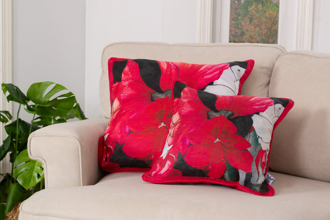 D-192 AMARYLLIS BLOOM - Large Luxury Organic Linen Sham with Red Edge, 22" x 22"
