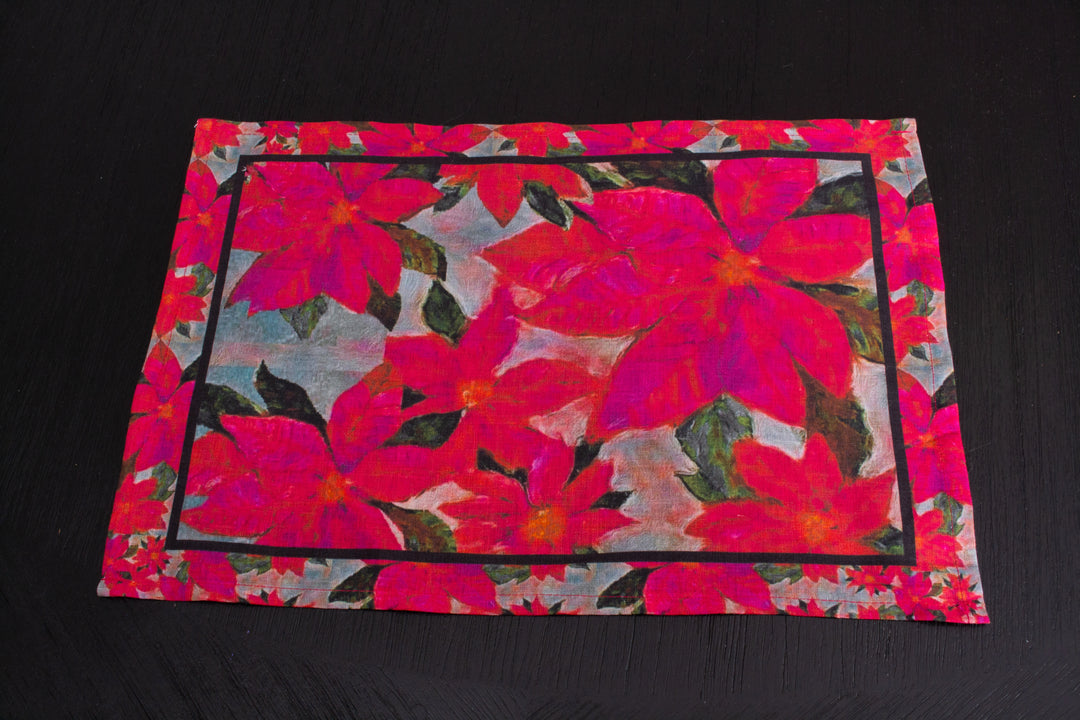 D-368 POINSETTIAS OF PEACE - Placemat 12" x 18"