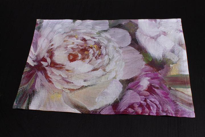 D-454 PLUNGE INTO A PEONY - Placemat 12" x 18"