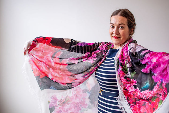 D-421 LIVING IN THE GLORY RHODODENDRONS