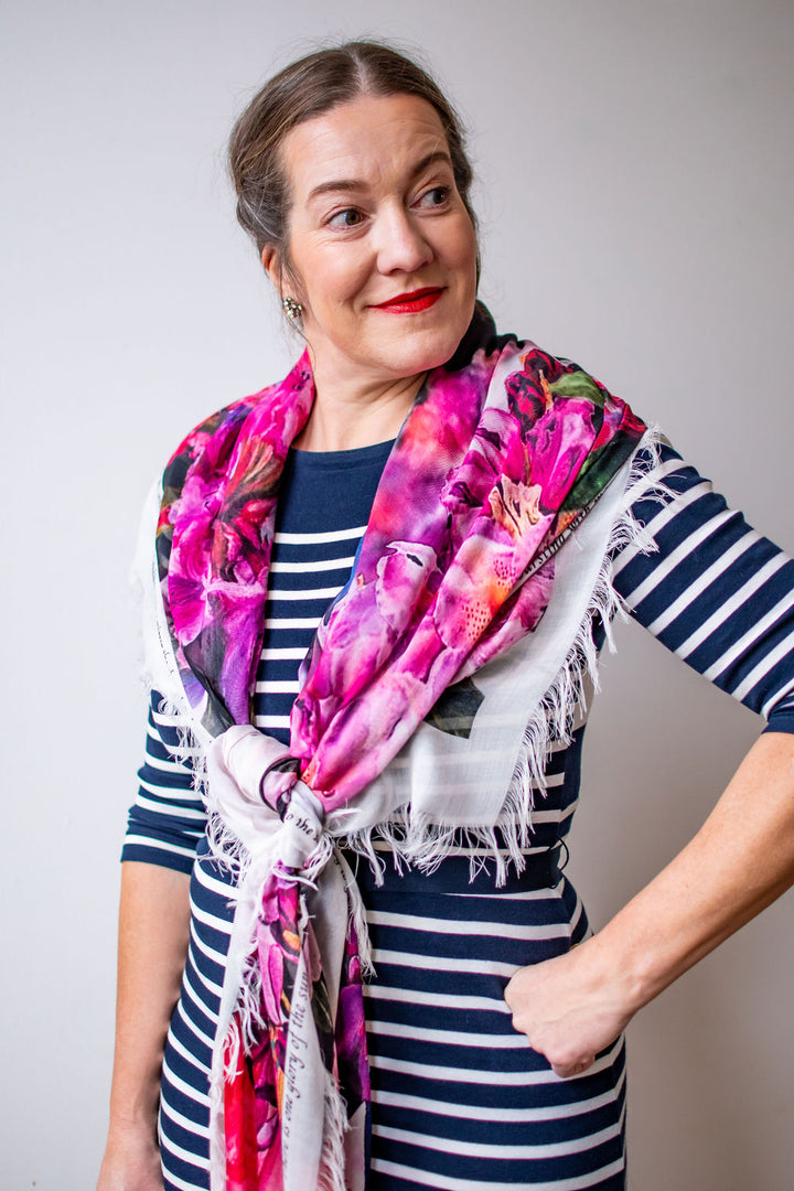 D-421 LIVING IN THE GLORY RHODODENDRONS