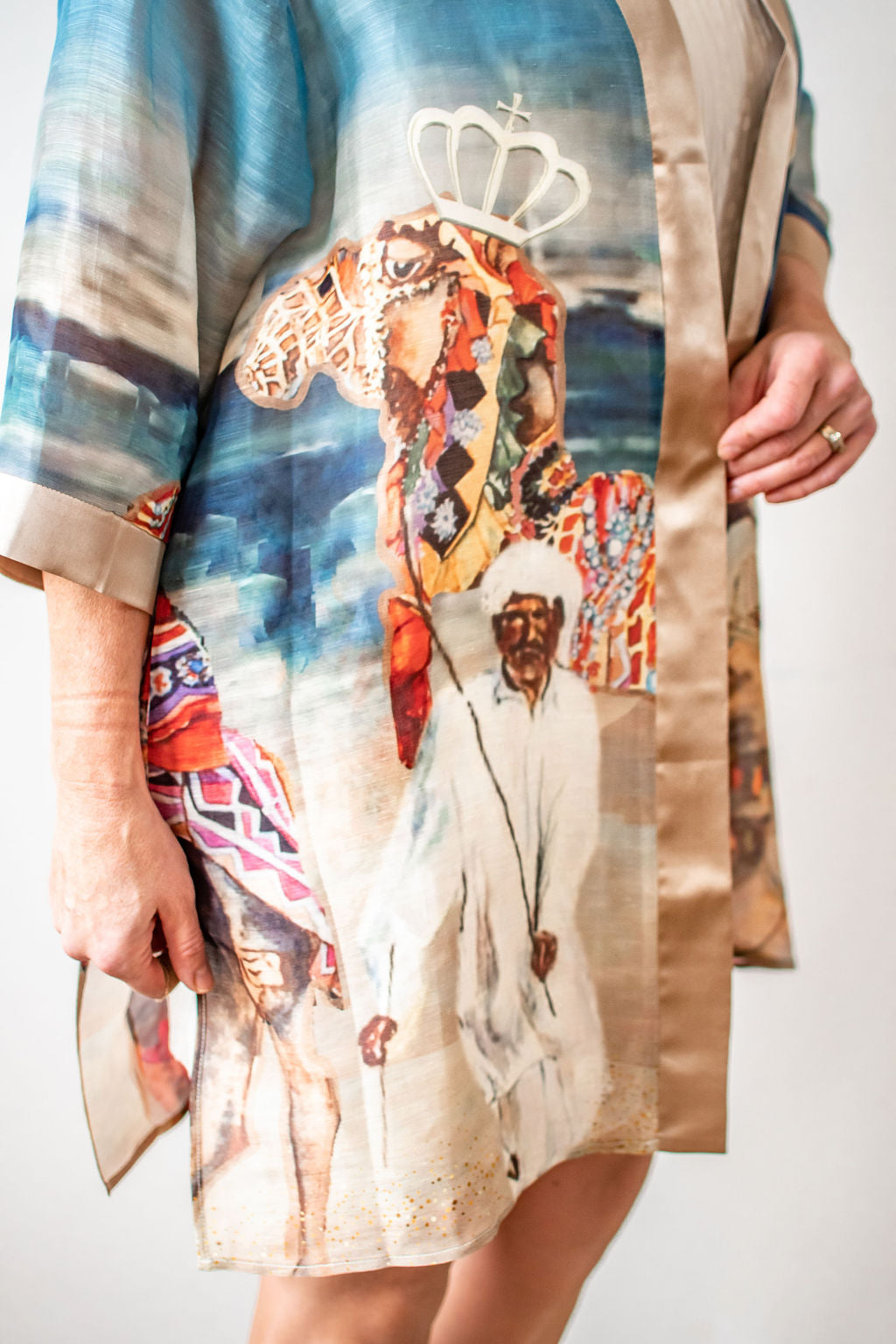 D-408K SILK SINEN KIMONO - BEHOLD THE CAMELS ARE HERE