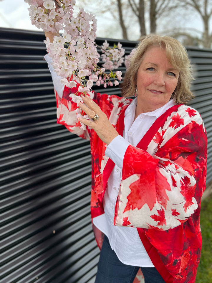 D-17B  THE TRUE NORTH STRONG AND FREE-- BLESSING CANADA KIMONO LONG