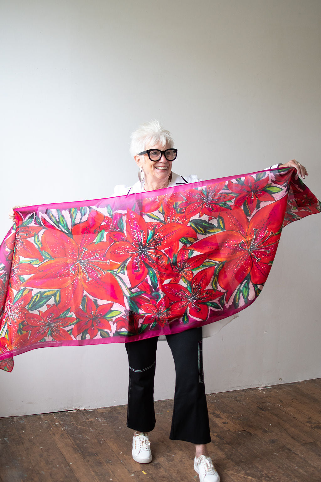 D-540 PASSION FIRE AND PURITY: THE PROVINCIAL FLOWER OF SASKATCHEWAN THE RED FIRE LILY