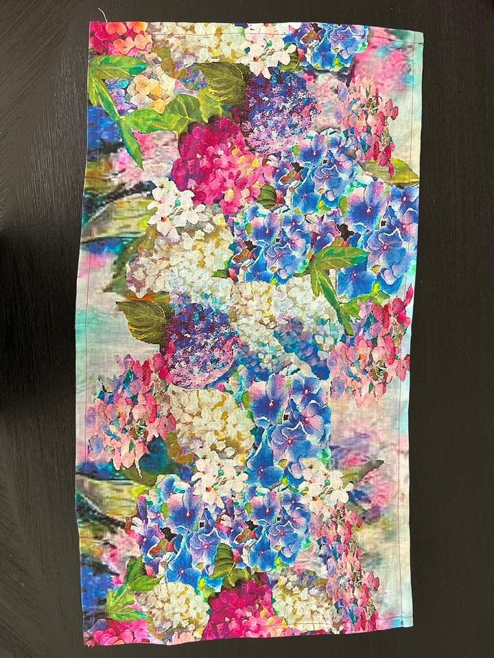 D-211LTT JOY BOMB BLUE HYDRANGEAS  ORGANIC LINEN TEA TOWEL
