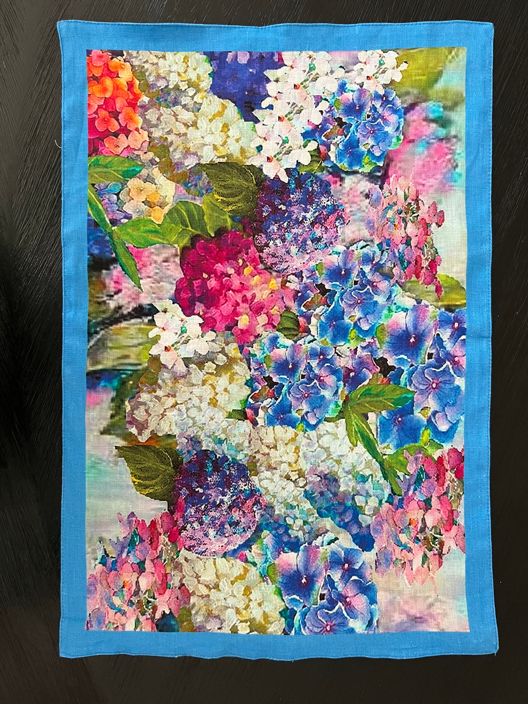 D-560 THE BLUE HYDRANGEAS JOY BOMB * DOUBLE SIDED *ORGANIC LINEN - Placemat 12" x 18"