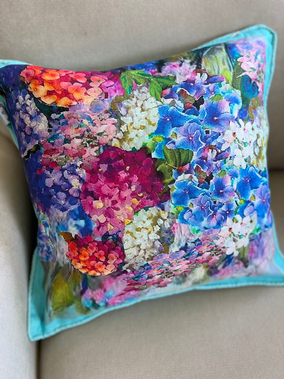 D-211 JOY BOMB BLUE HYDRANGEAS Large Luxury Organic Linen Sham, 22" x 22"