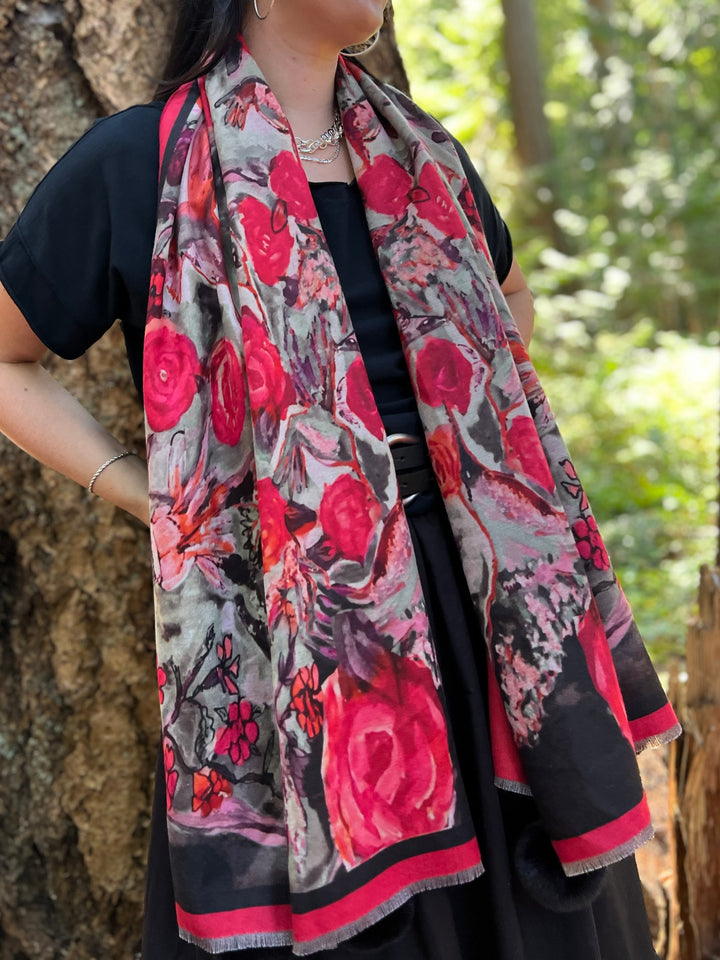 D-910OBS BRUSHED SILK WARM AND FUZZY RED BLACK  LOVE'S EYE IS ON THE HUMMINGBIRD
