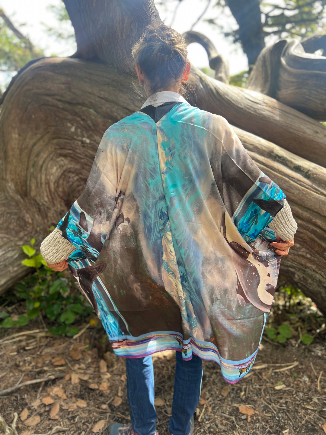 D-618 WHALES COCOON KIMONO EXPECT THE UNEXPECTED