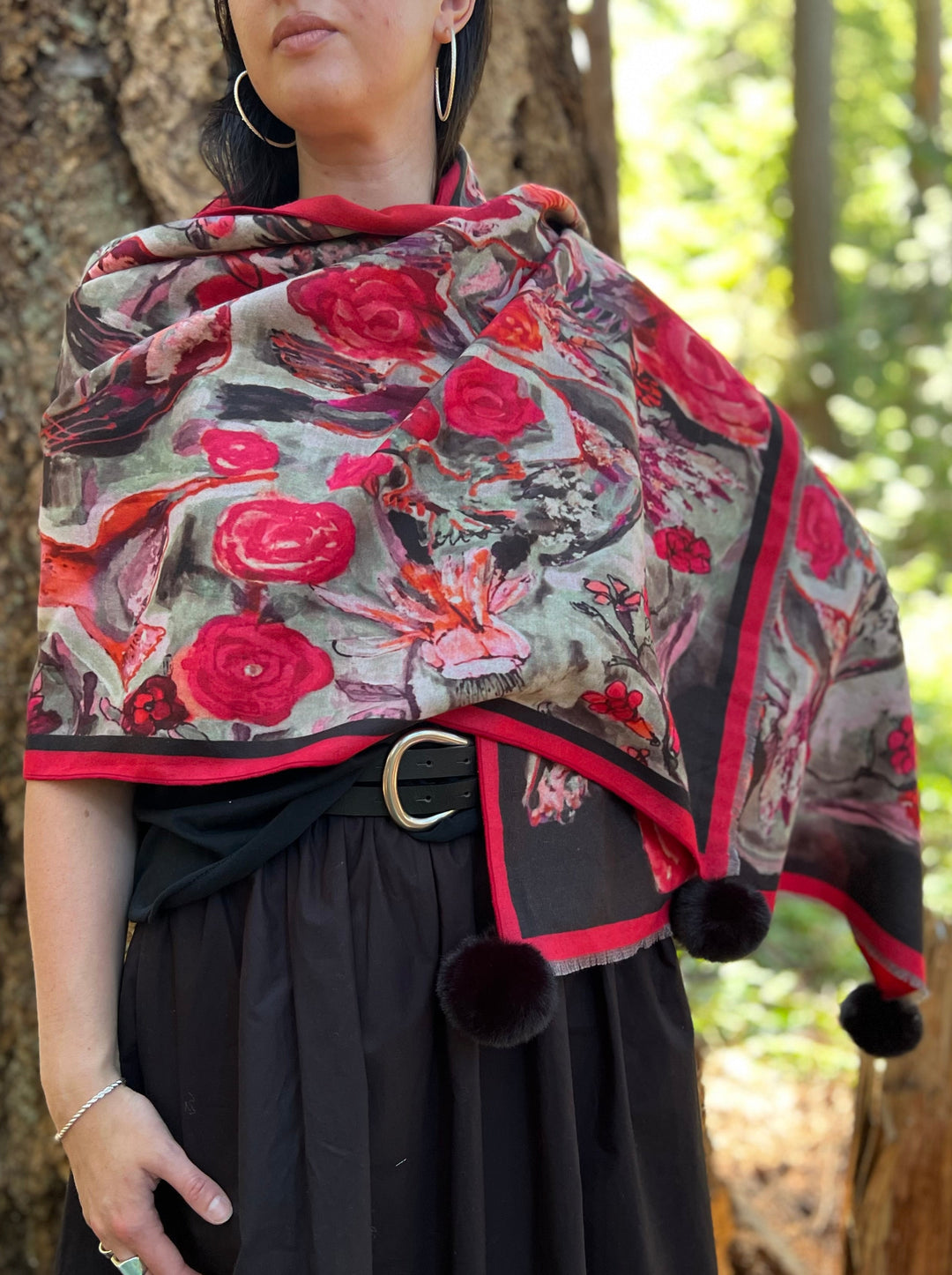 D-910OBS BRUSHED SILK WARM AND FUZZY RED BLACK  LOVE'S EYE IS ON THE HUMMINGBIRD