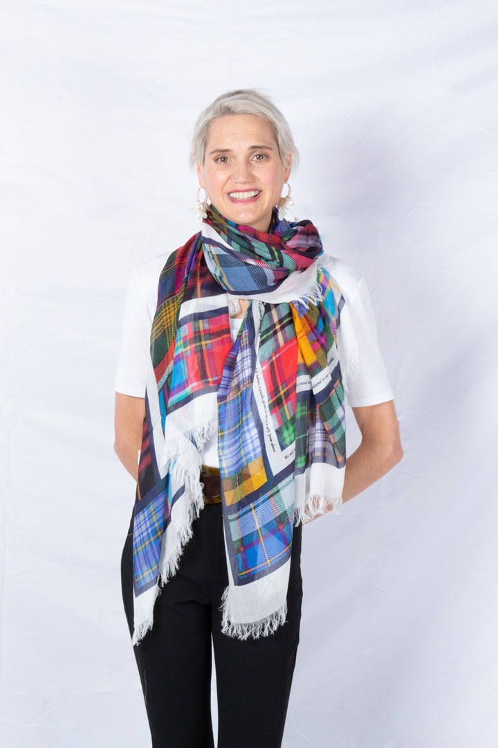 D-571 TARTANS OF CANADA : Fourth edition