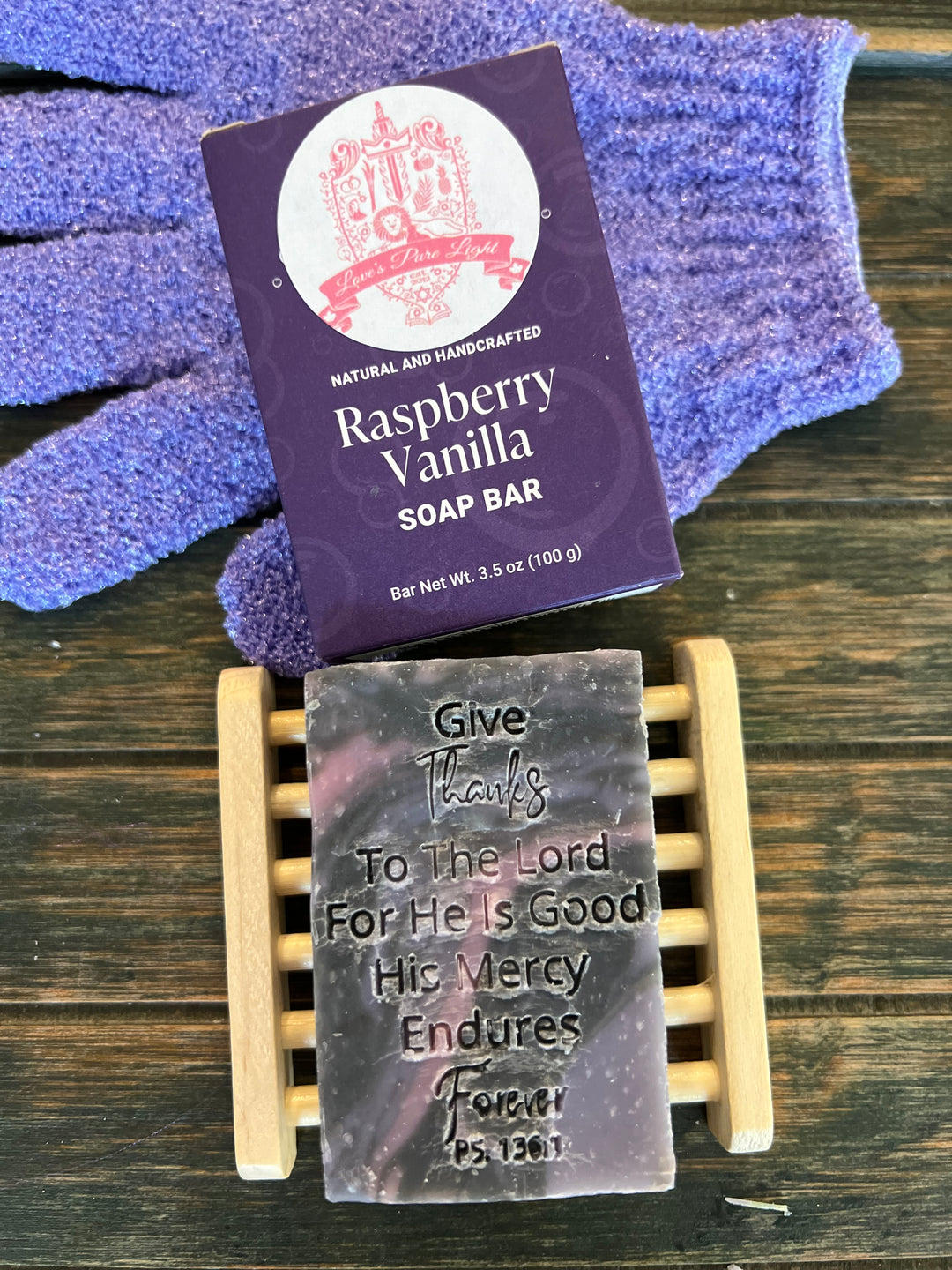 RASPBERRY VANILLA STAMPED HANDMADE SOAP