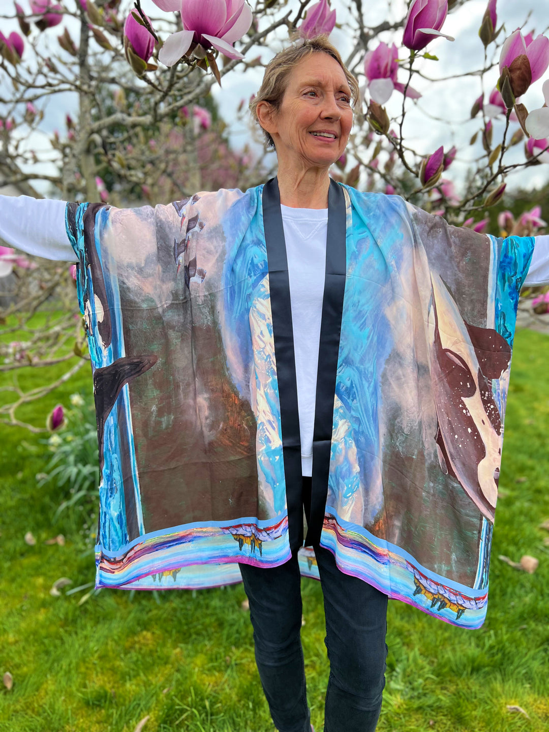 D-618 WHALES COCOON KIMONO EXPECT THE UNEXPECTED