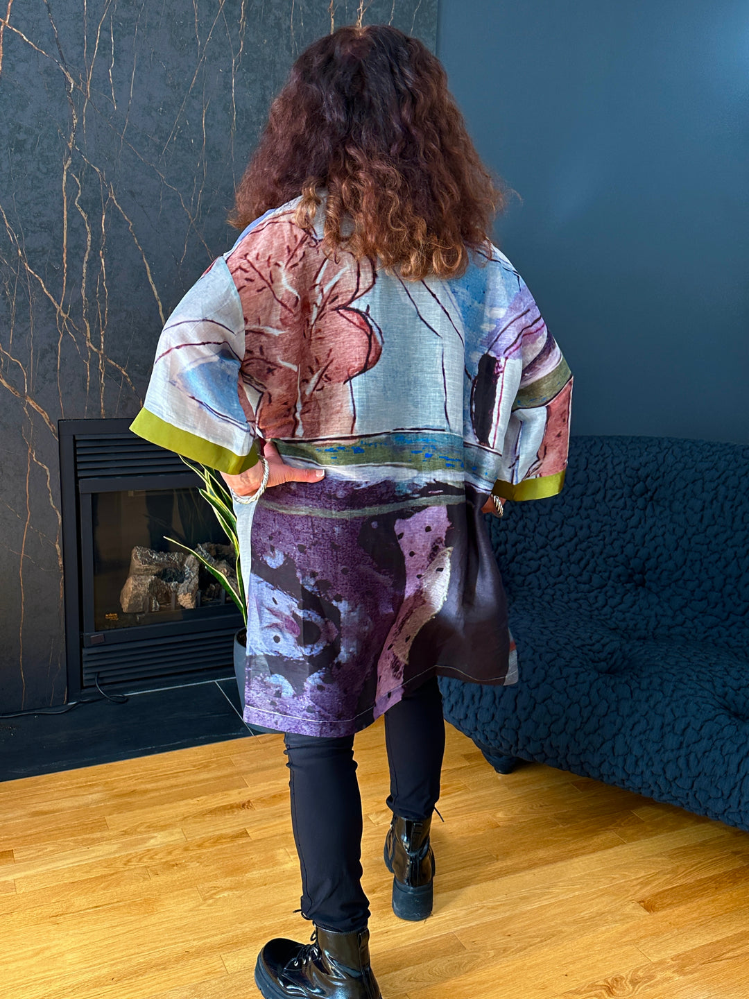 D-489C KIMONO - LET RIGHTEOUSNESS AND PRAISE SPRING UP - WITH OLIVE GREEN SILK TRIM