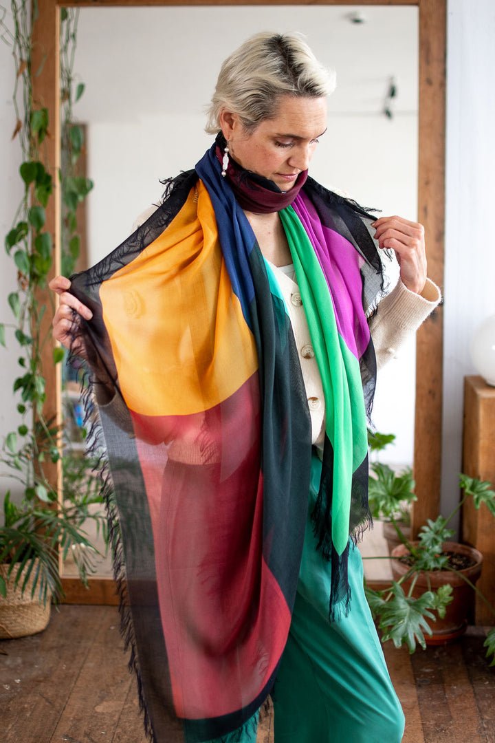 D-550 TWELVE TRIBES COLOR BLOCK