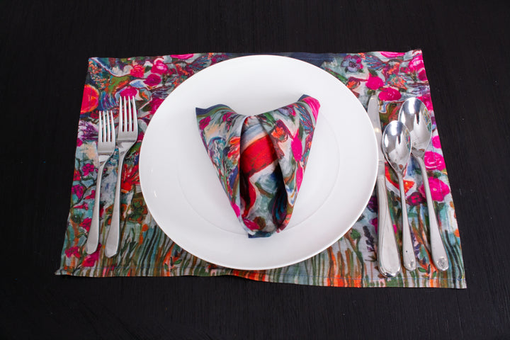 D-112B LOVE'S EYE IS ON A SPARROW - HUMMINGBIRD -  Organic Linen Napkin 16" x 16"