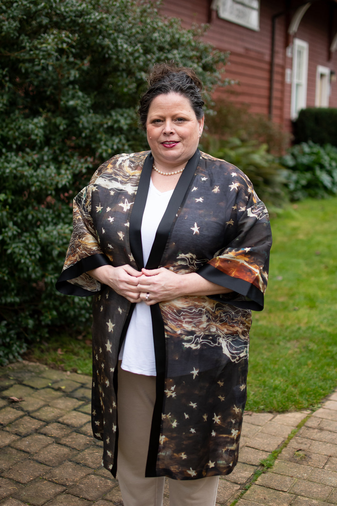 D-811K UNIVERSAL LOVES PURE LIGHT KIMONO