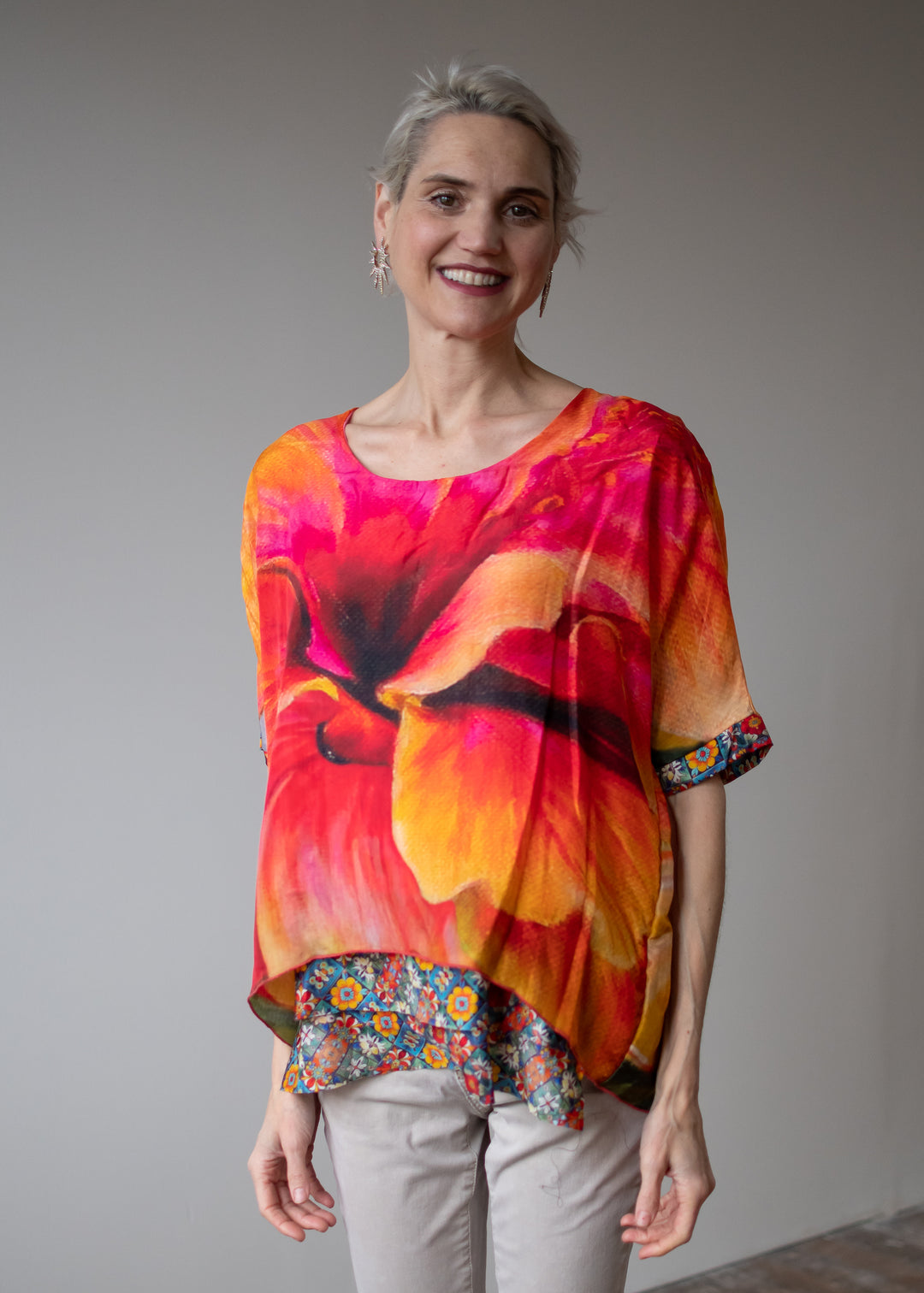 VIVACIOUS ROSE OF SHARON SILK FLOW TOP