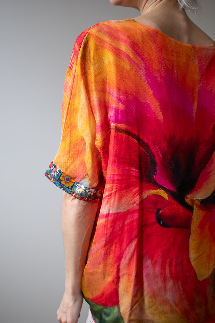 VIVACIOUS ROSE OF SHARON SILK FLOW TOP