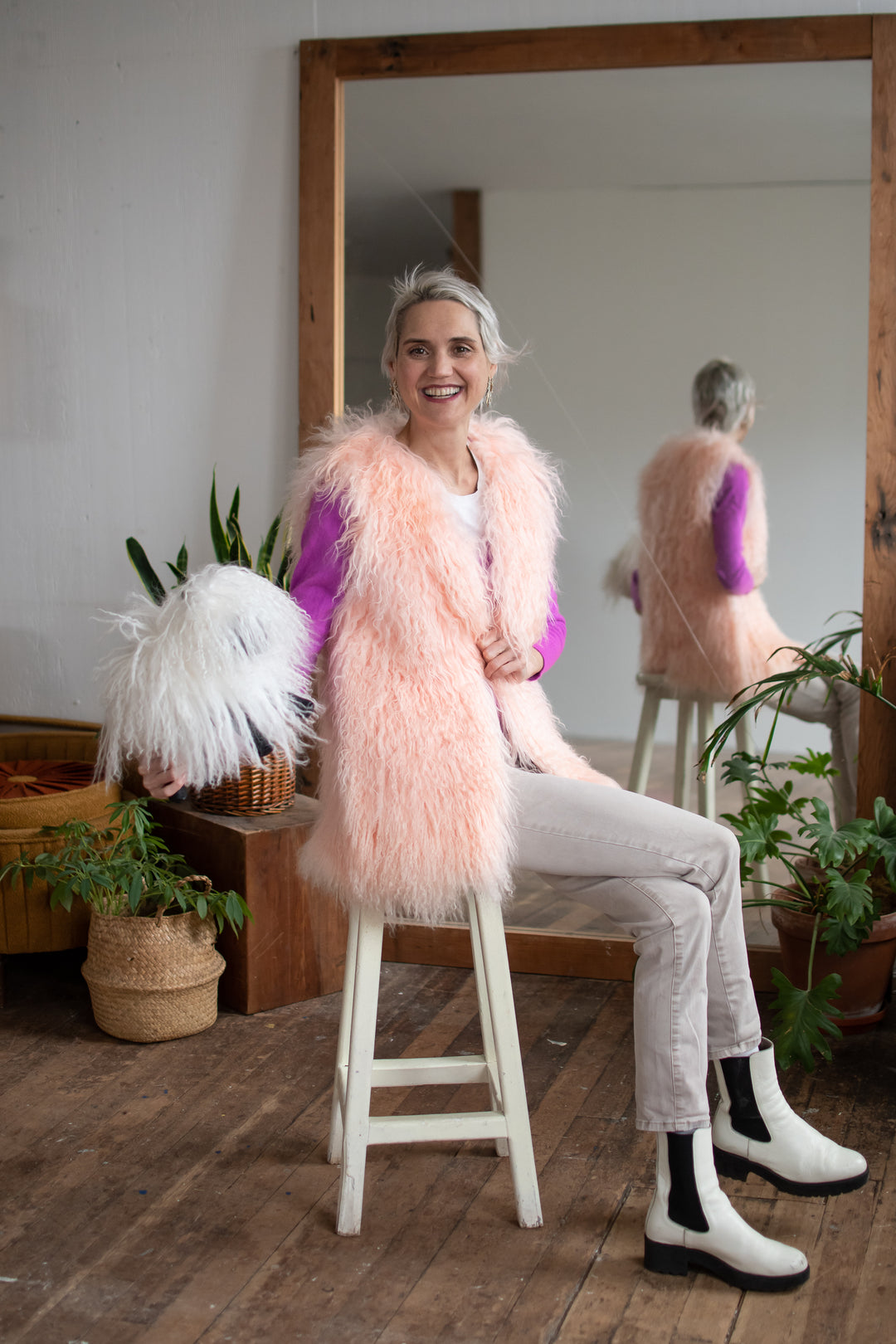 MONGOLIAN SHEEPS WOOL VEST SIZE MEDIUM LONG PINK