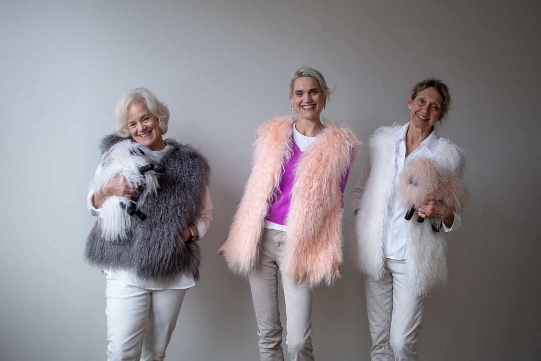 WHITE LOVE'S PURE LIGHT SHEEP