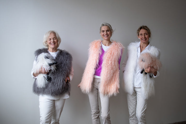 WHITE LOVE'S PURE LIGHT SHEEP