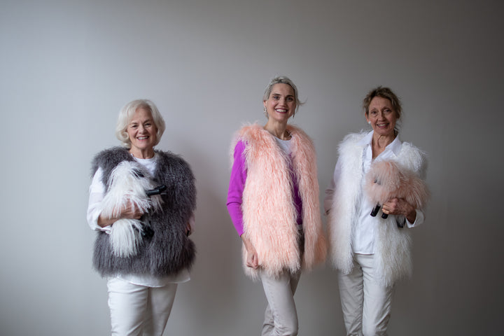 WHITE LOVE'S PURE LIGHT SHEEP