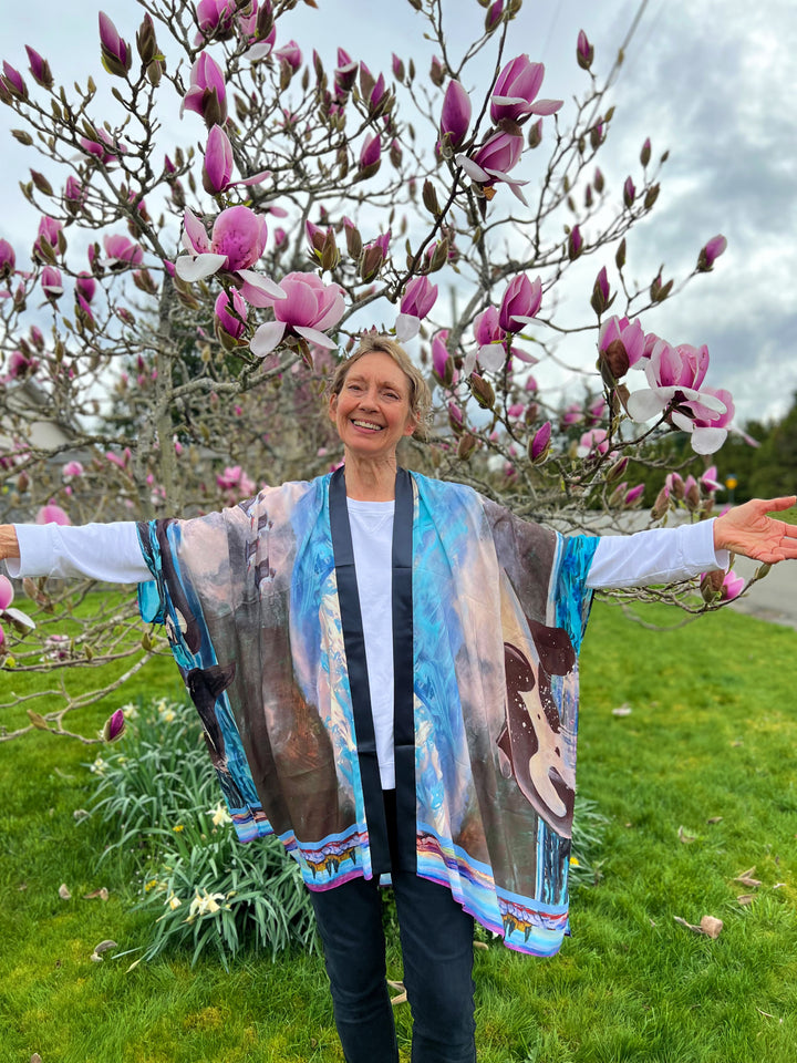 D-618 WHALES COCOON KIMONO EXPECT THE UNEXPECTED
