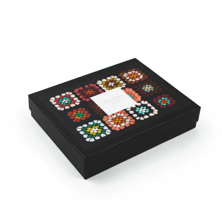 Hosanna Revival Puzzle: Granny Square