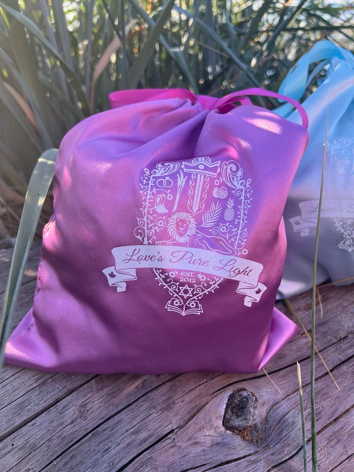 D-9 VIOLET SILK POUCH