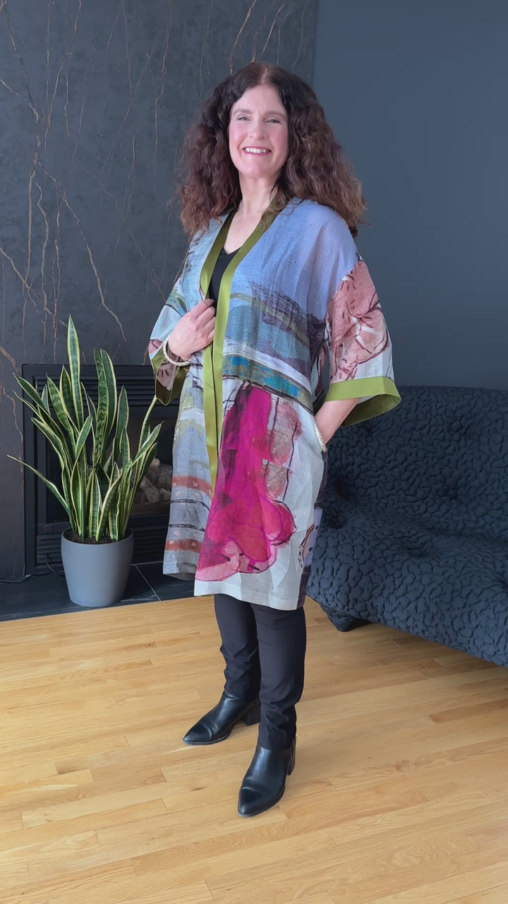 D-489C KIMONO - LET RIGHTEOUSNESS AND PRAISE SPRING UP - WITH OLIVE GREEN SILK TRIM
