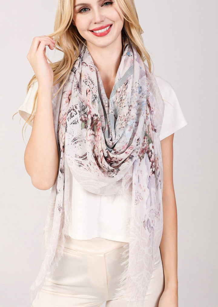 D-402 SHALOM PRAYER SHAWL WITH LACE BORDER