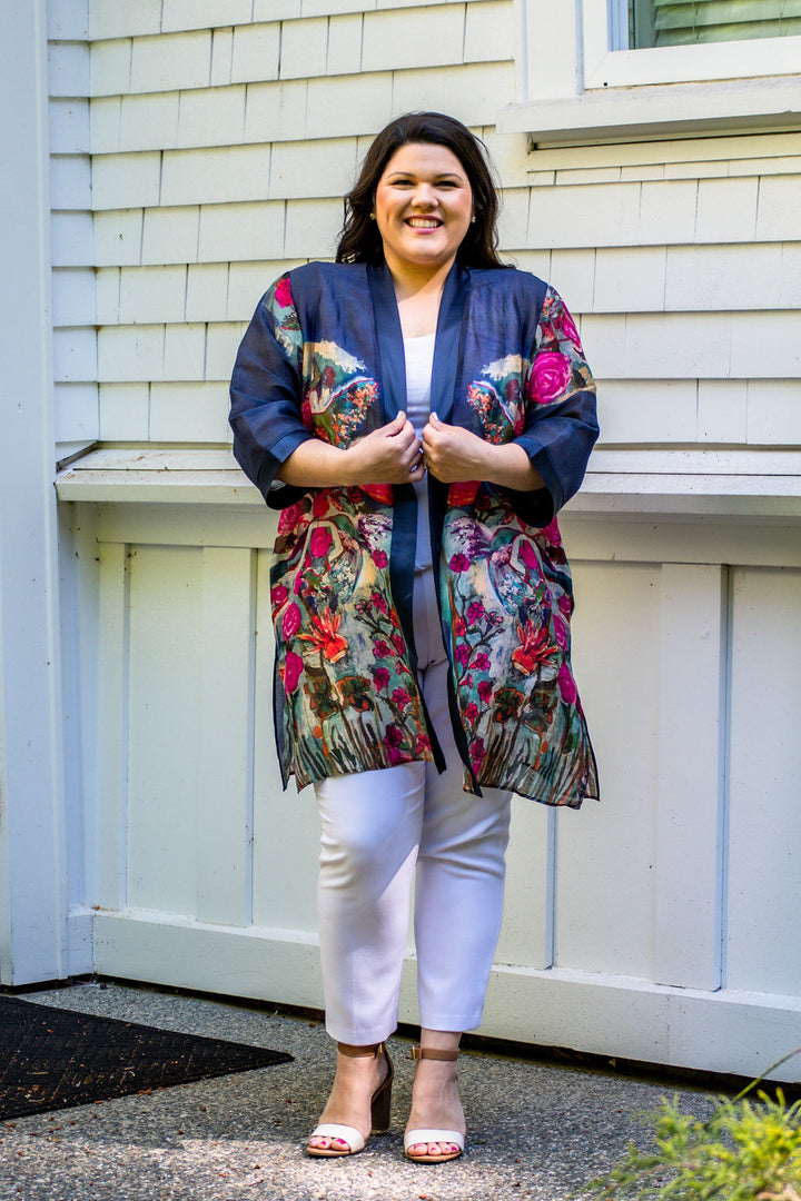 D-112BK LOVE'S EYE IS ON THE HUMMINGBIRD LUXURY SILK LINEN KIMONO
