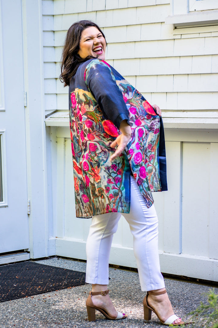 D-112BK LOVE'S EYE IS ON THE HUMMINGBIRD LUXURY SILK LINEN KIMONO
