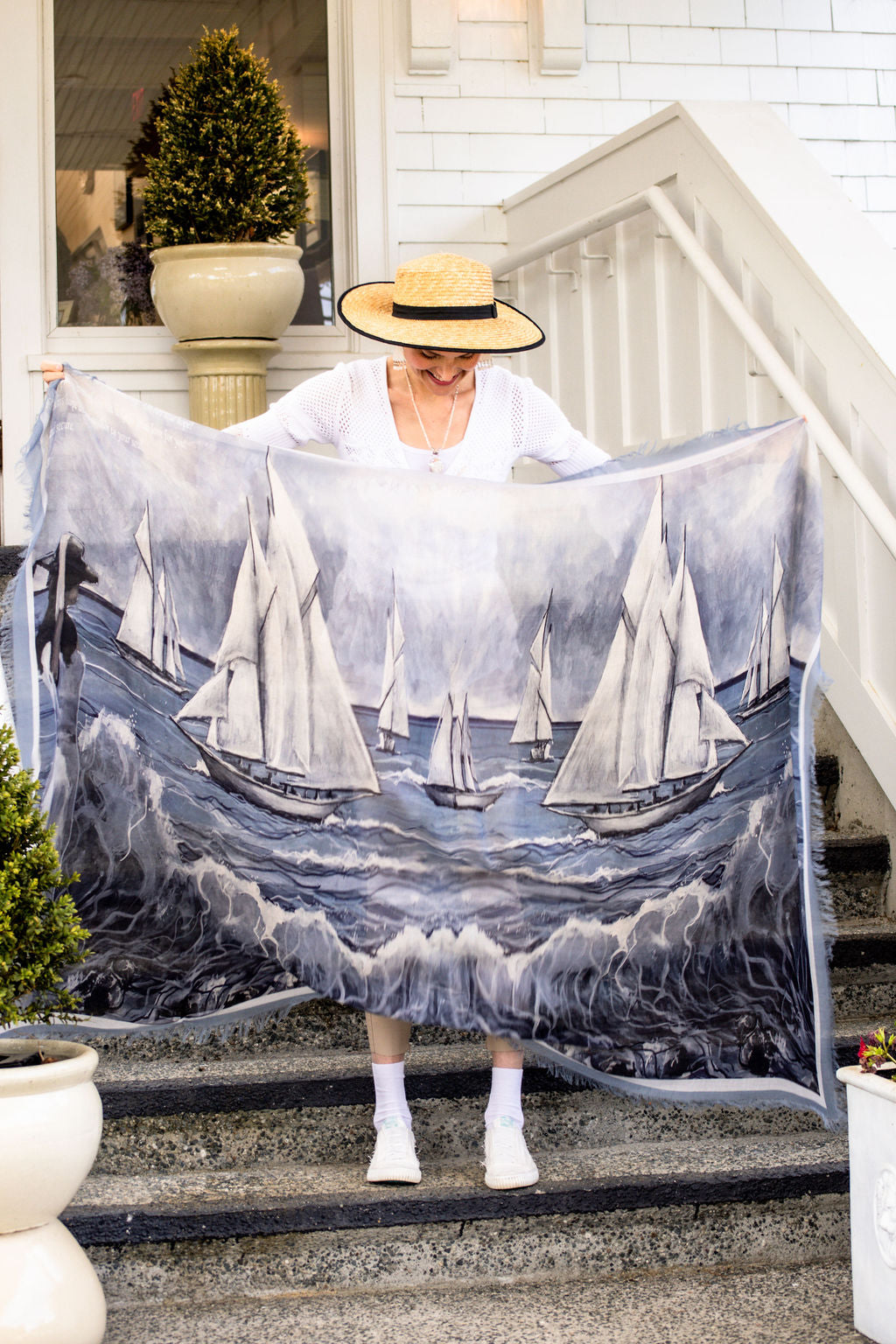 D-362K REWARDS IN WAITING THE SAILBOATS LUXURY KIMONO, LIGHT BLUE TRIM