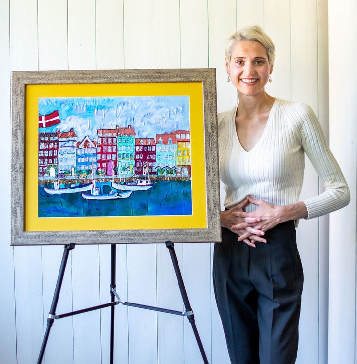 D-389 AN ORIGINALSILK PAINTING by CYDNEY   HOP'EN IN THE COPENHAGEN, DENMARK