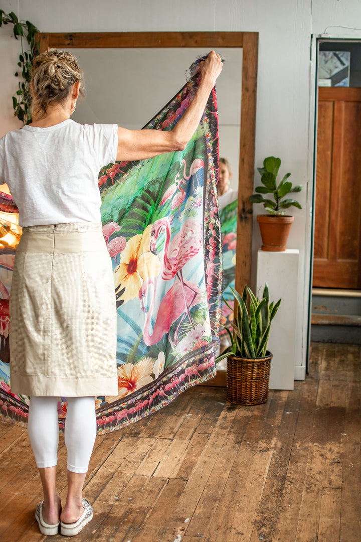 D-429 FLAMINGOS ON A SCARF?? MEET LOLA AND GIGI- THE FLAME OF FLAMINGO FAITH- PARTY LIKE A FLAMINGO