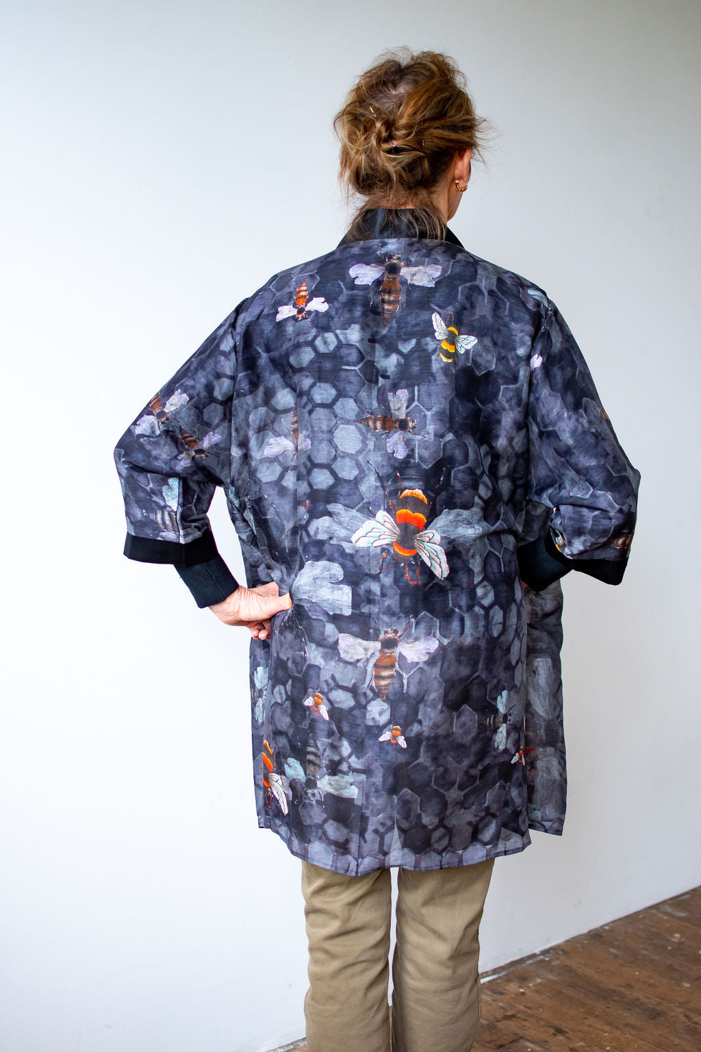 D-166K SWEETER THAN HONEY FROM THE HONEYCOMB SILK LINEN KIMONO